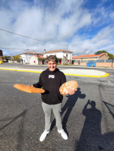 Despacho De Pan Y Alimentación en Robledillo