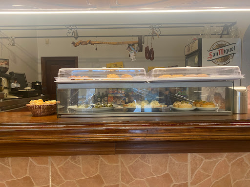 Imagen de La taberna de MOISES-ESTANCO-BAR-CAFETERIA-PANADERIA cerca de Arnuero-Cantabria