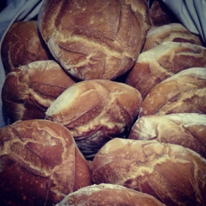 Panadería Hermanos Coomonte en Corrales del Vino