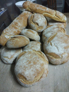 PANADERÍA HERMANOS SAEZ YUGUERO A en Langa