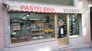 Pastelería Obrador de Ángel (Luanje) en Ávila‎